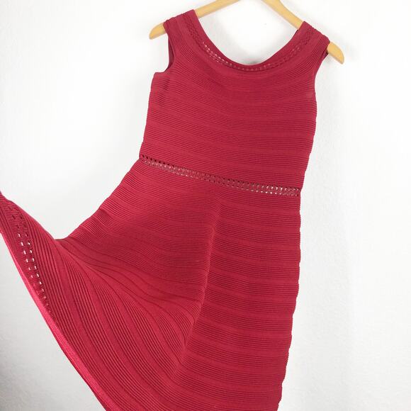 Sandro Masha Off-the-Shoulder Rib Knit Dress Size 8 Red Stretch Knee Length - Picture 10 of 13